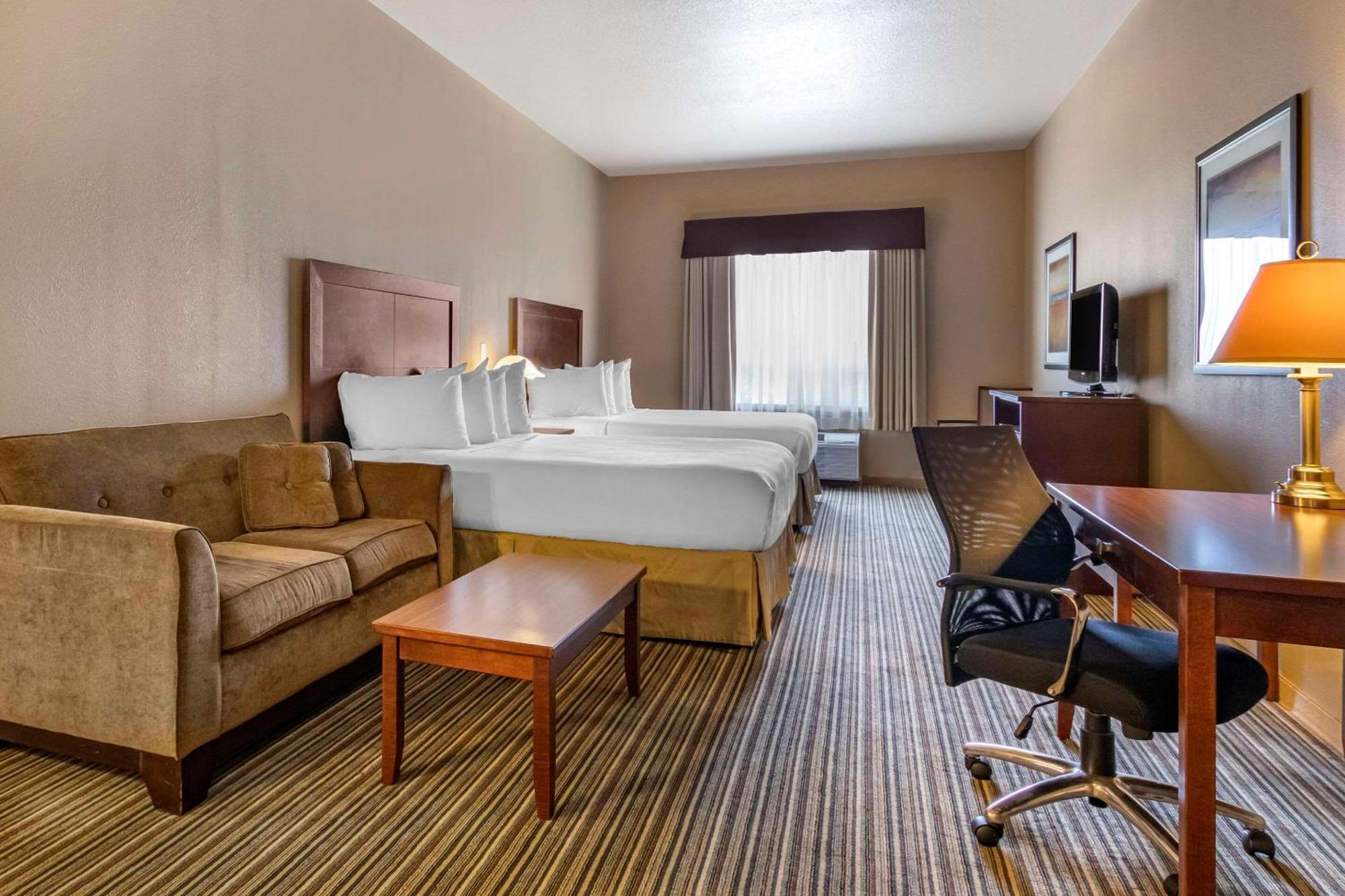 Quality Inn & Suites Rimbey Buitenkant foto